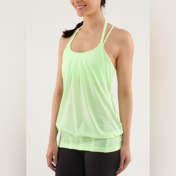 Lululemon Flow & Go Tank - Picture 5 of 8